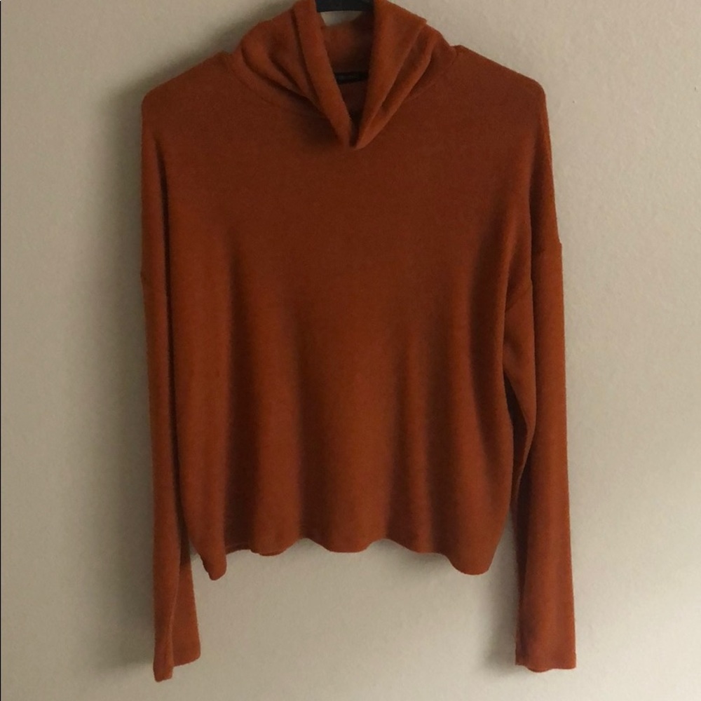 Forever 21 burnt orange turtleneck size S